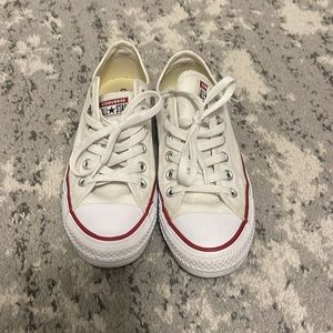 Converse Chuck Taylor’s